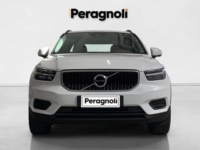 VOLVO XC40 D3 Momentum