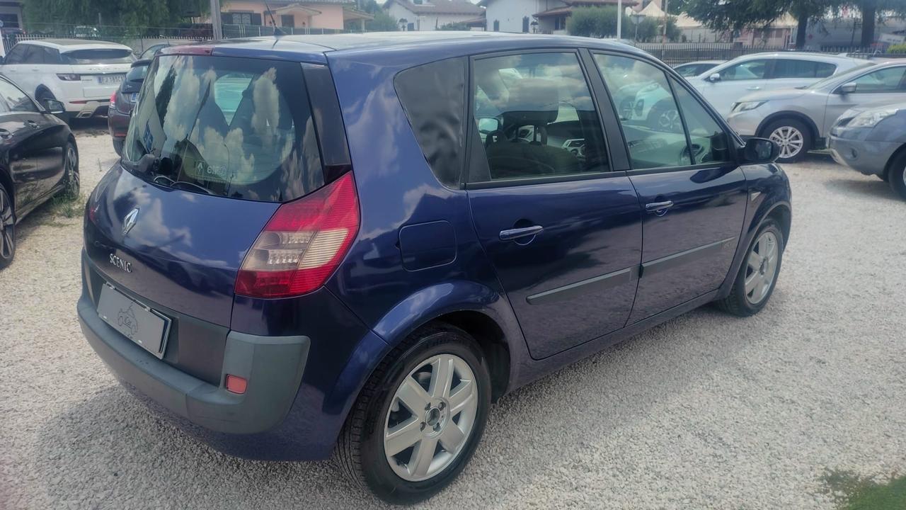 Renault Scenic Grand Scénic 1.5 dCi/105CV Pack