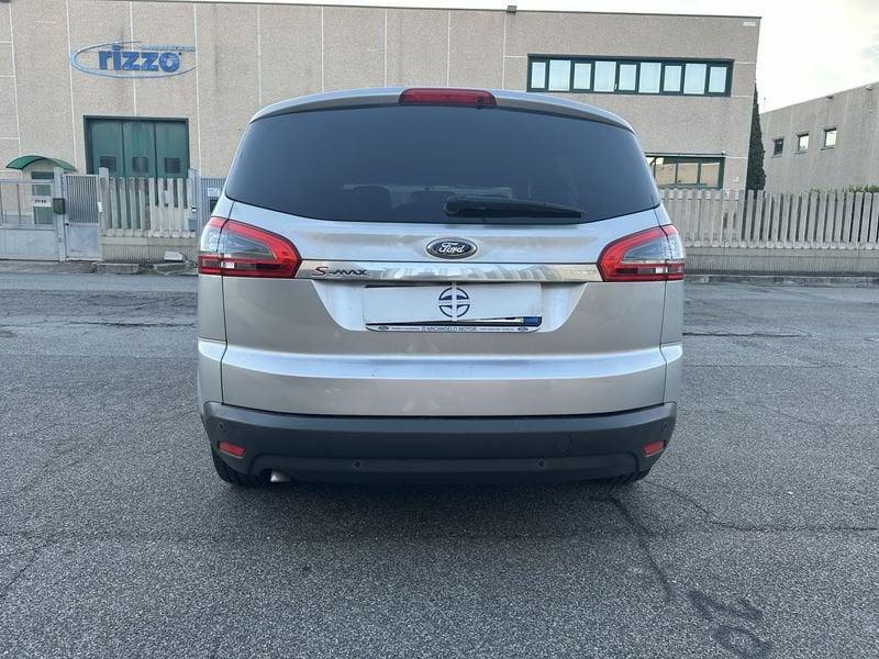 Ford S-Max 2.0 TDCi 140cv DPF Power Shift New Titanium
