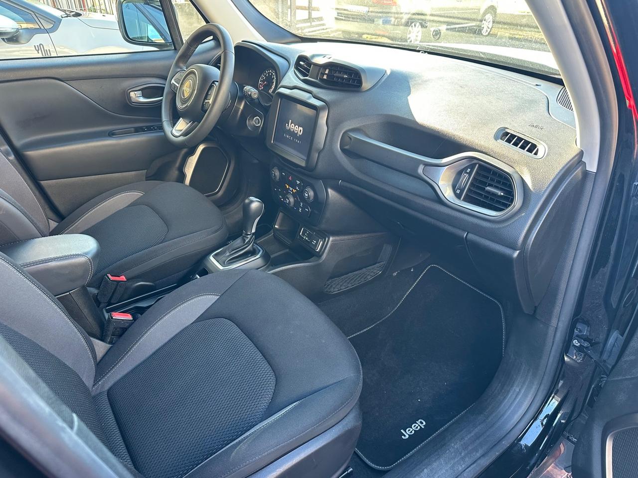 Jeep Renegade 1.5 Turbo T4 MHEV Limited