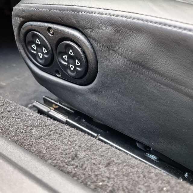 Porsche 993 Carrera 4S Coupé-ASI-BOOK SERVICE