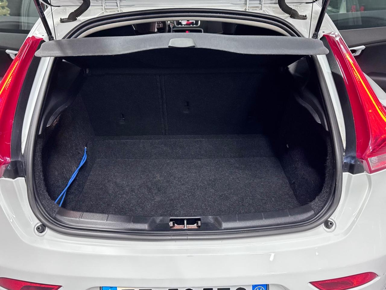 Volvo V40 R 2.0 Diesel 110cv Auto 2016 Euro 6b