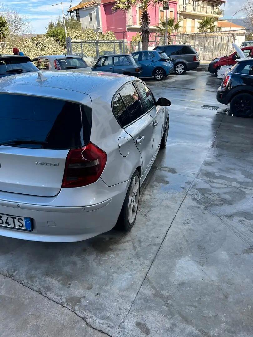 Bmw 120 120d cat 5 porte Eletta