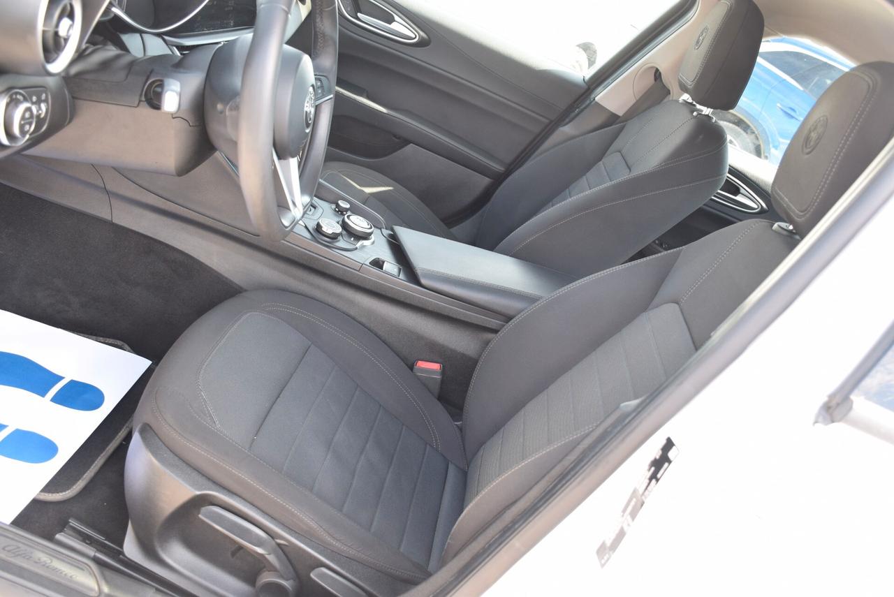 Alfa Romeo Giulia ALFAROMEO 2.2TD 150CV AT8 CRUISE ADAS BT CERCHI BIZONA