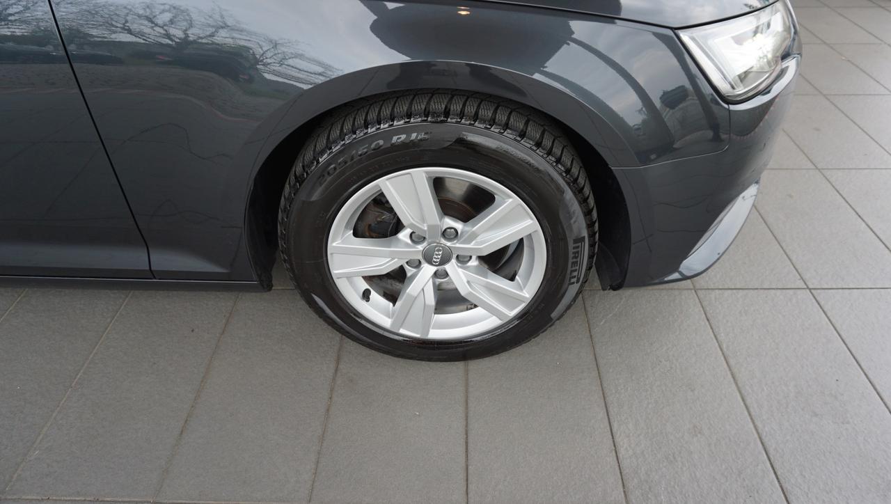 Audi A4 Avant 30 2.0 tdi Business 122cv s-tronic my16