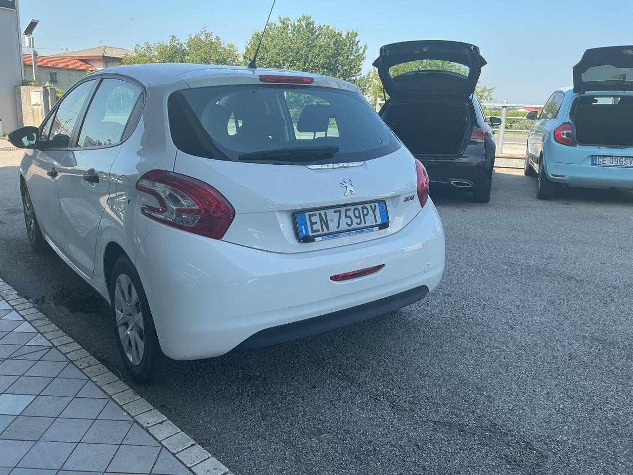 Peugeot 208 1.2 VTi 82 CV 5 porte Allure