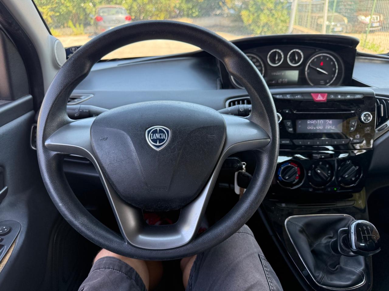 Lancia Ypsilon Ecochic Euro6B neopatentati uniprop