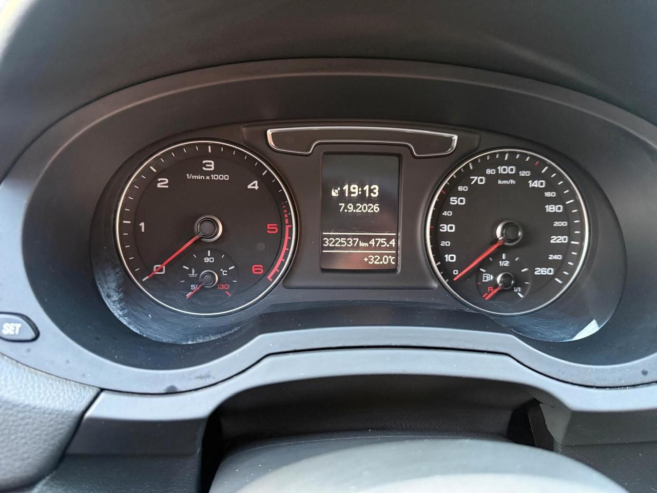 AUDI Q3 2.0 TDI 184 CV S tronic quattro edition Sport