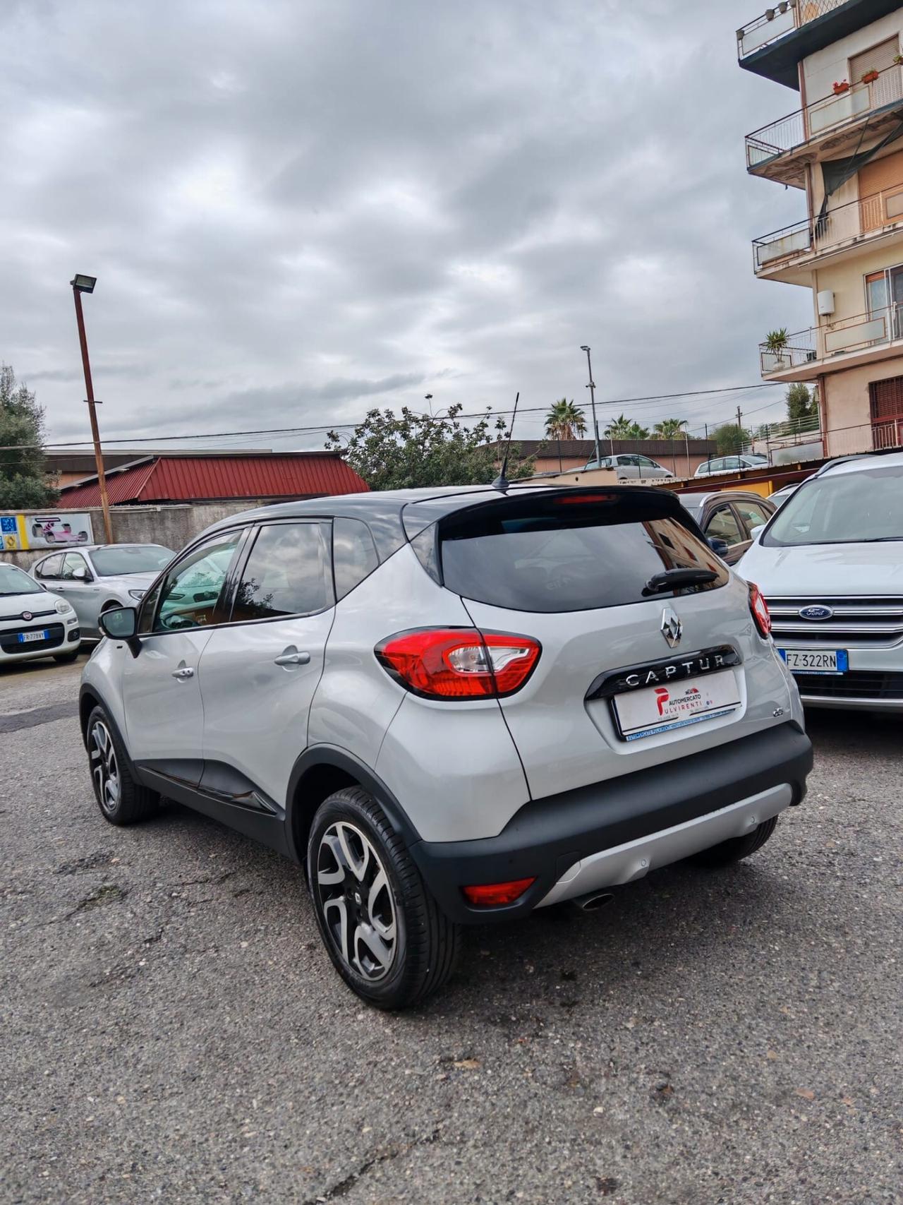 Renault Captur dCi 8V 90 CV EDC Start&Stop Energy Intens