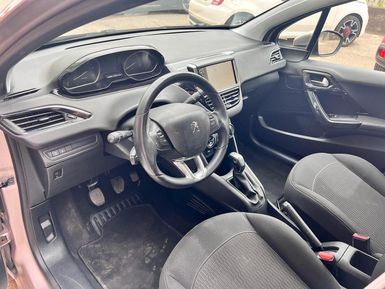 Peugeot 208 1.4 HDi 68 CV 5 porte Access