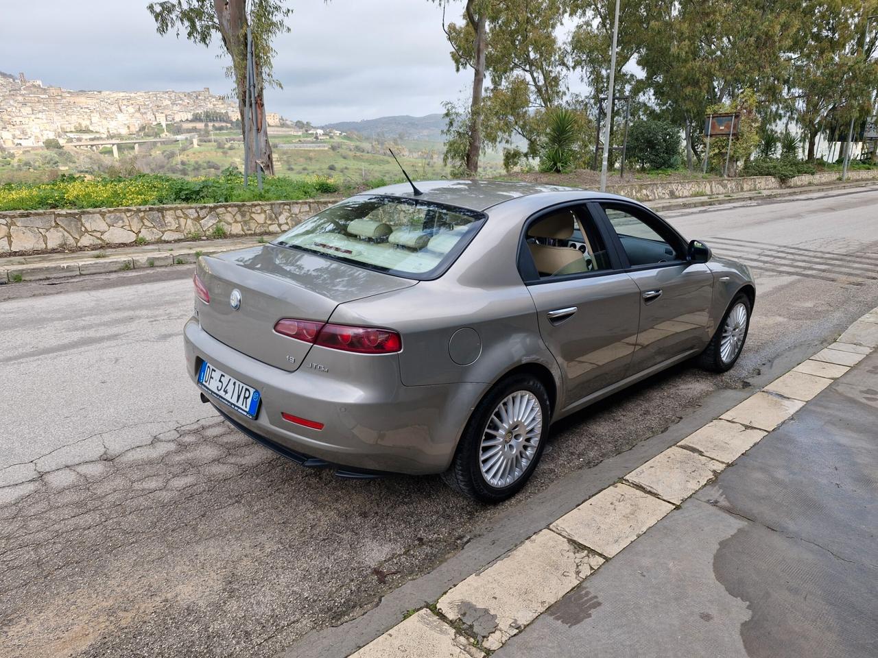 Alfa Romeo 159 1.9 JTDm Progression