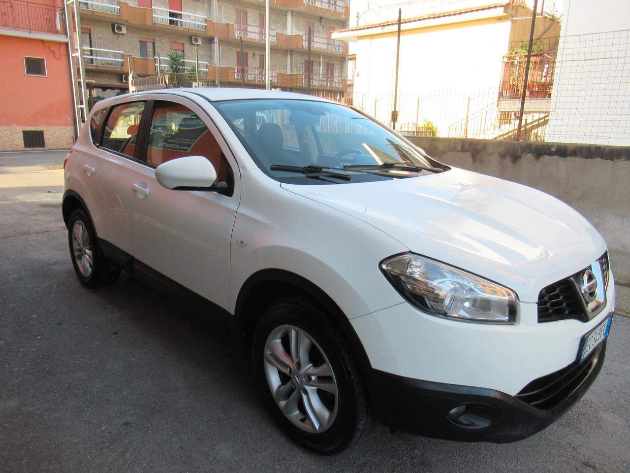 Nissan Qashqai 1.5 dCi DPF Tekna