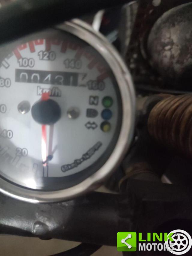 HARLEY-DAVIDSON 883 Sportster XL Old School