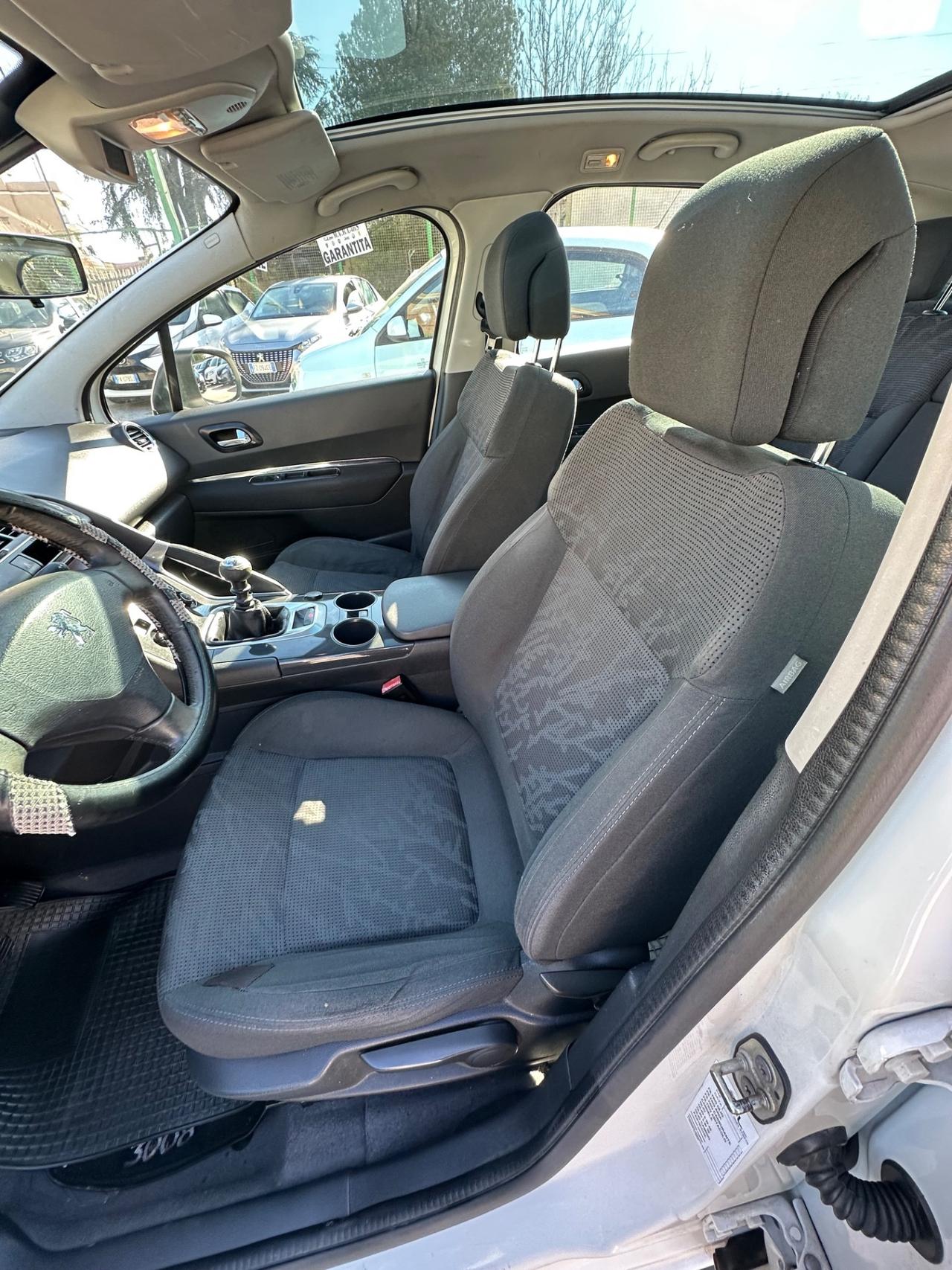 Peugeot 3008 1.6 HDi 112CV Business