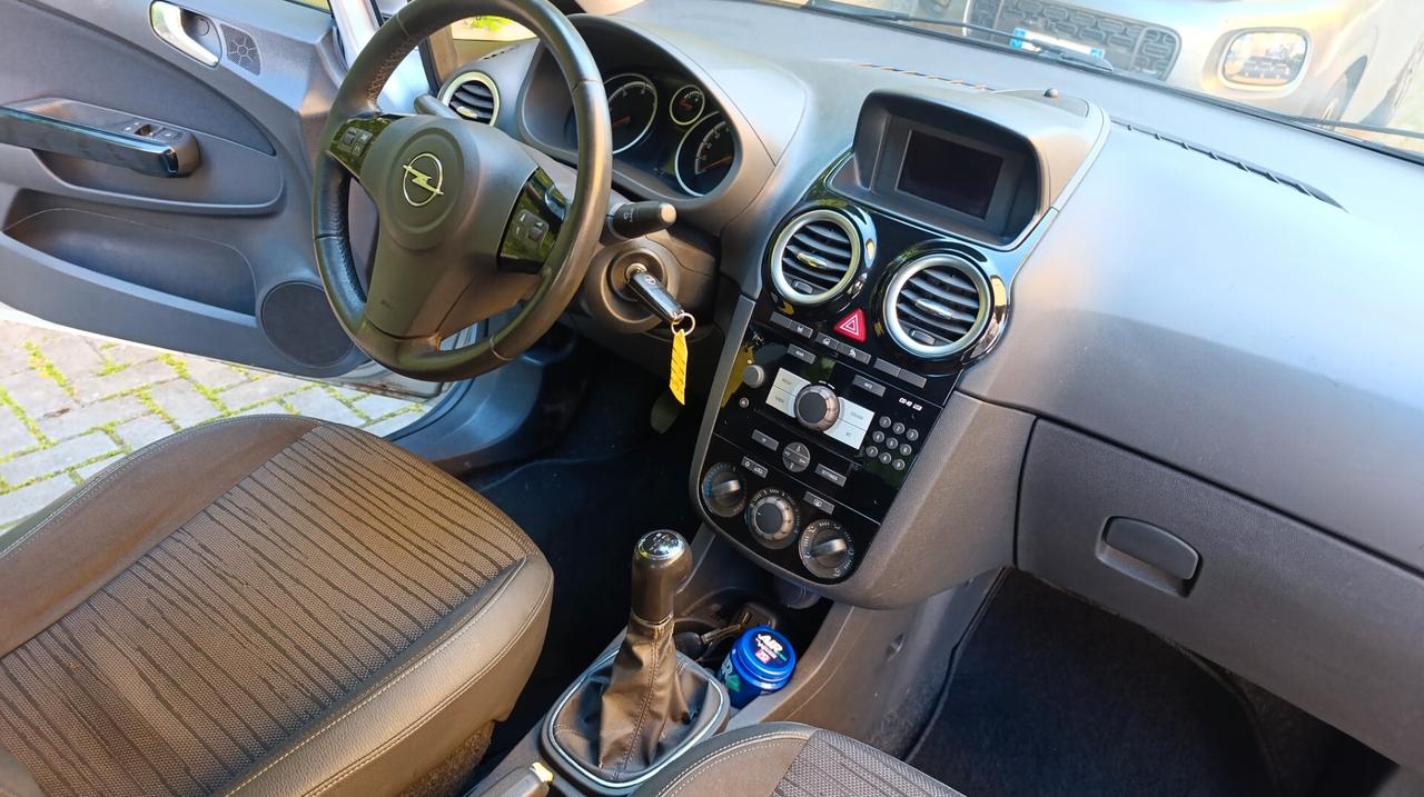 Opel Corsa 1.3 CDTI 75CV OK NEOPATENTATI