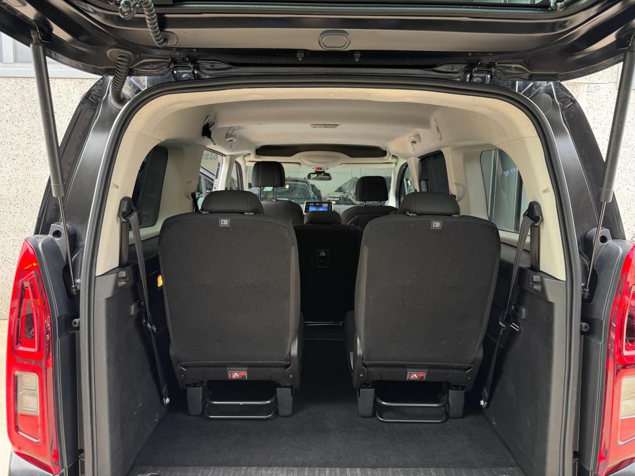 TOYOTA Proace City Verso 1.5D 130cv S&S A/T L2 D Luxury 7p.ti