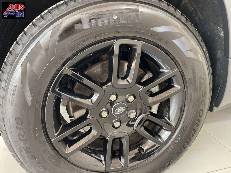 Land Rover Defender Defender 110 3.0D I6 250 CV AWD Auto SE