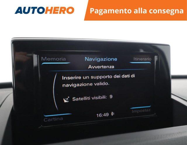AUDI Q3 2.0 TDI 120 CV Business