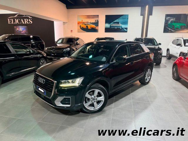 AUDI Q2 30 TDI S tronic Identity Black
