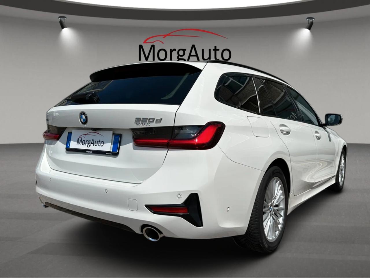 BMW 320d Touring mhev 48V xdrive Sport Automatica