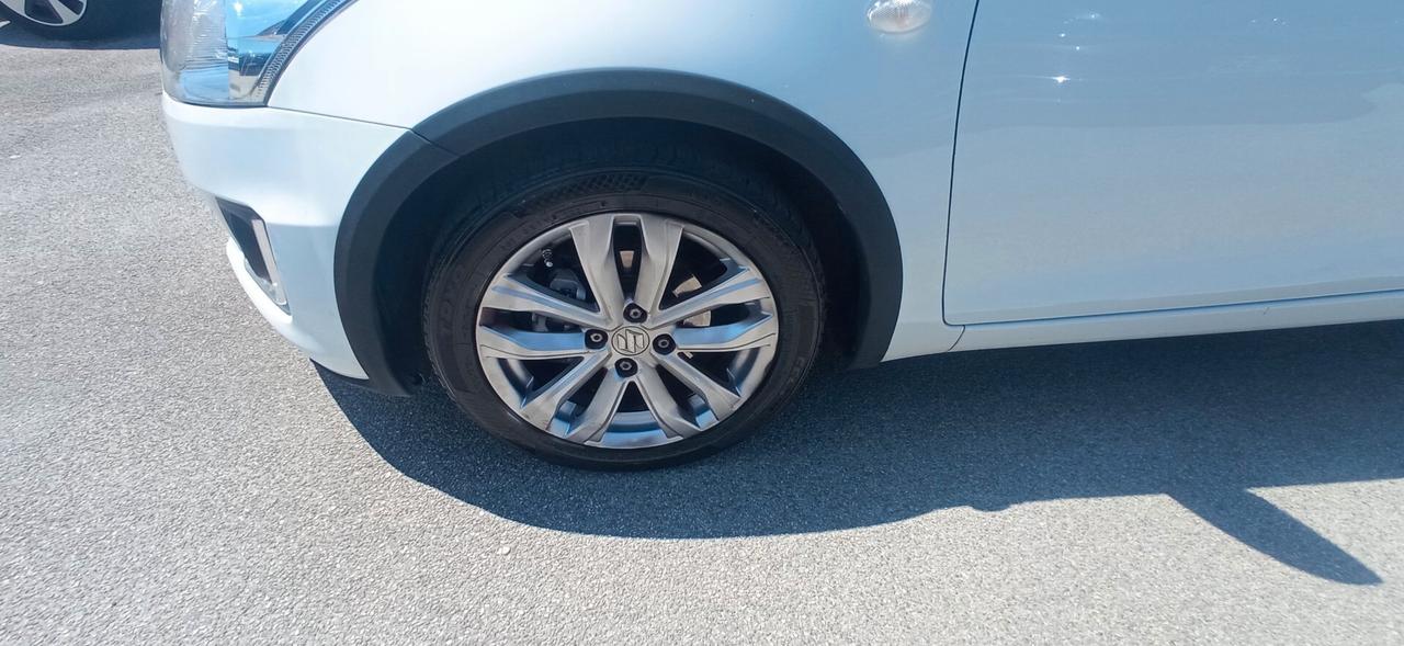 Suzuki Swift 1.3 D 1 PROPRIETARIO