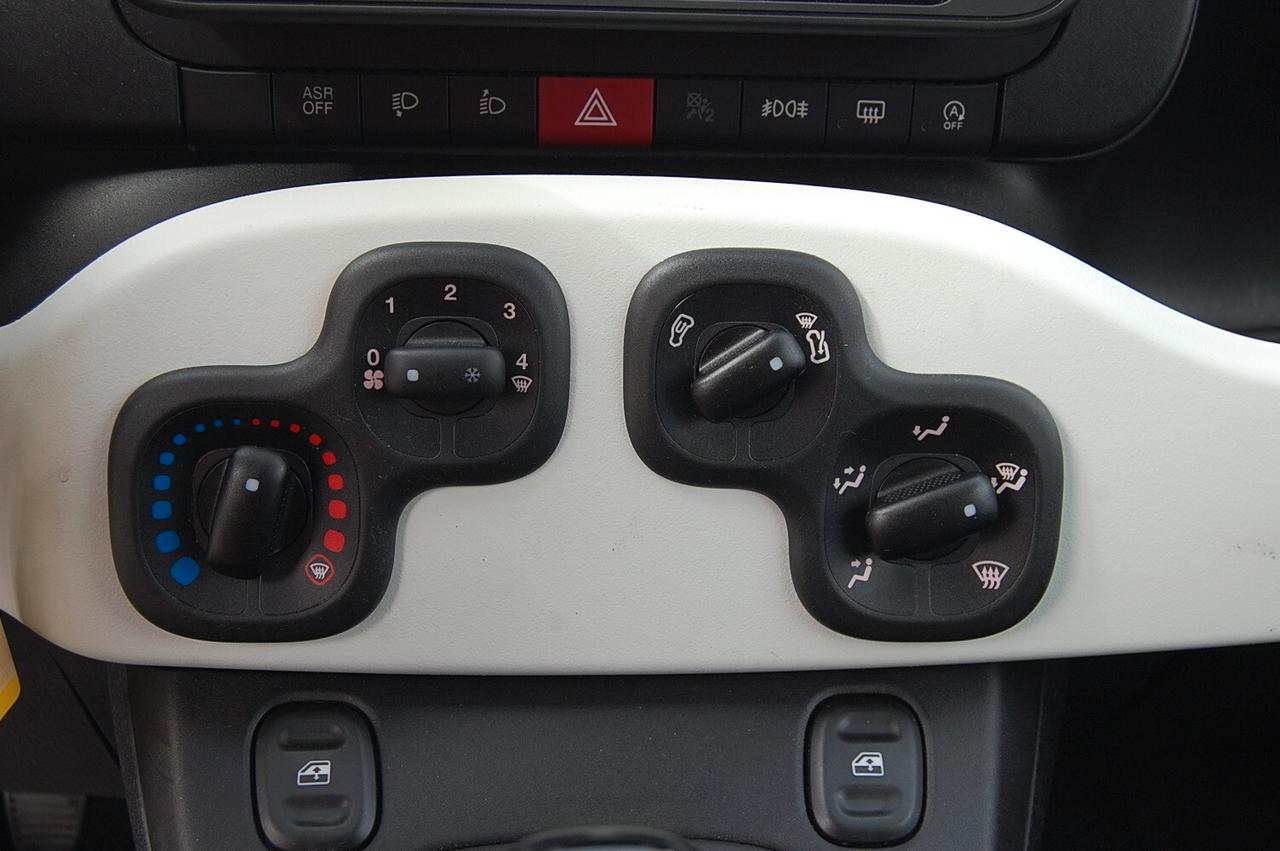 Fiat Panda Cross 1.0 FireFly S&S Hybrid