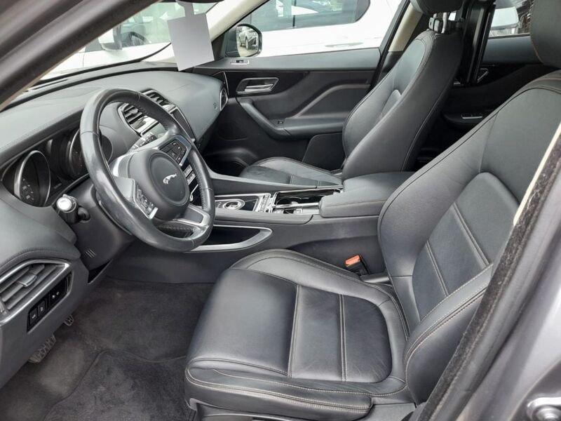 Jaguar F-Pace F-Pace 2.0 D 180 CV AWD aut. Pure