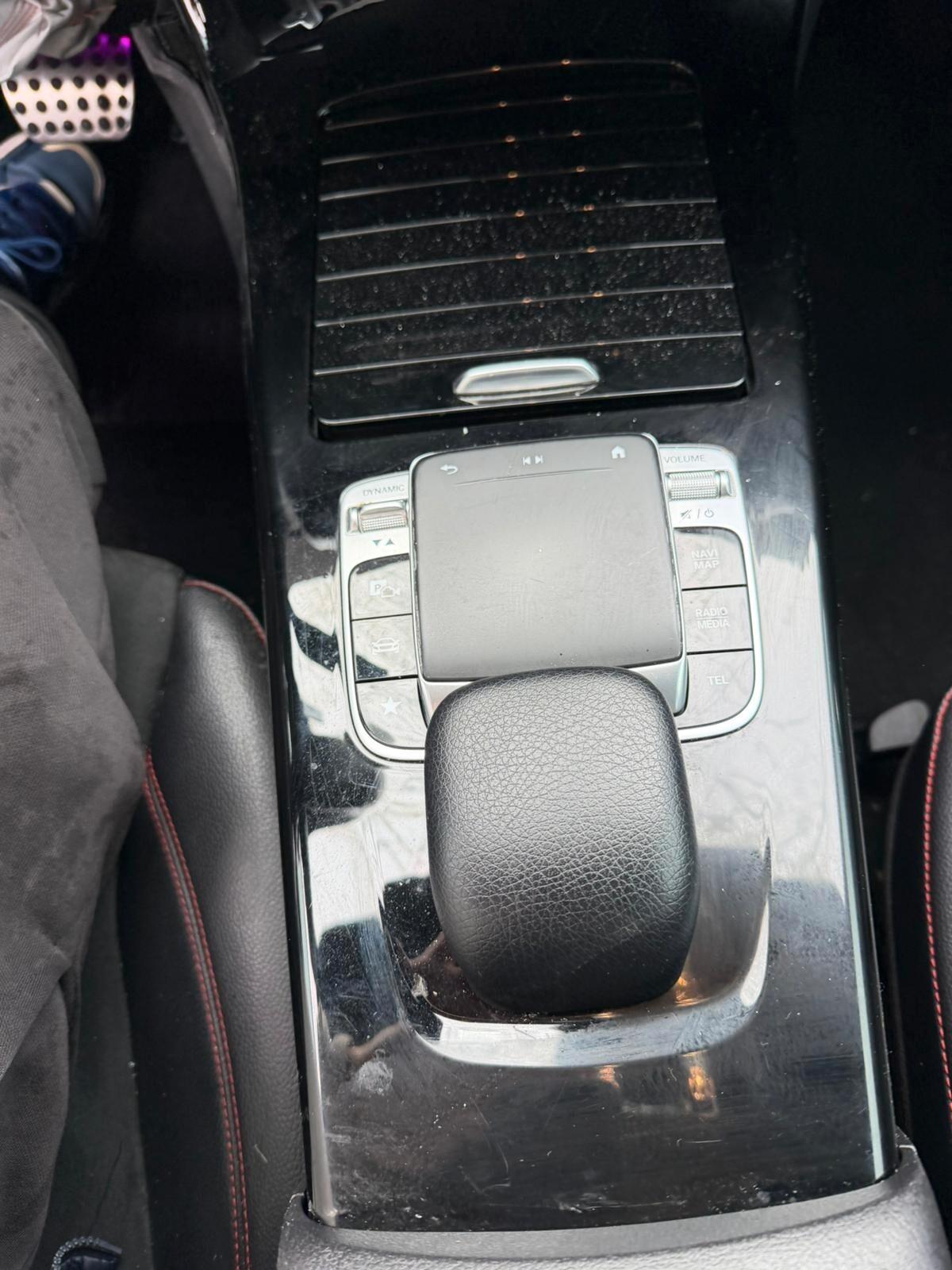 Mercedes-benz A 180 incidentato - 2019