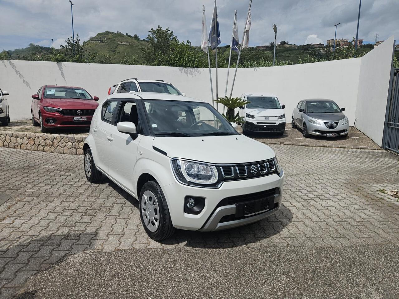 Suzuki Ignis 1.2 Hybrid Top
