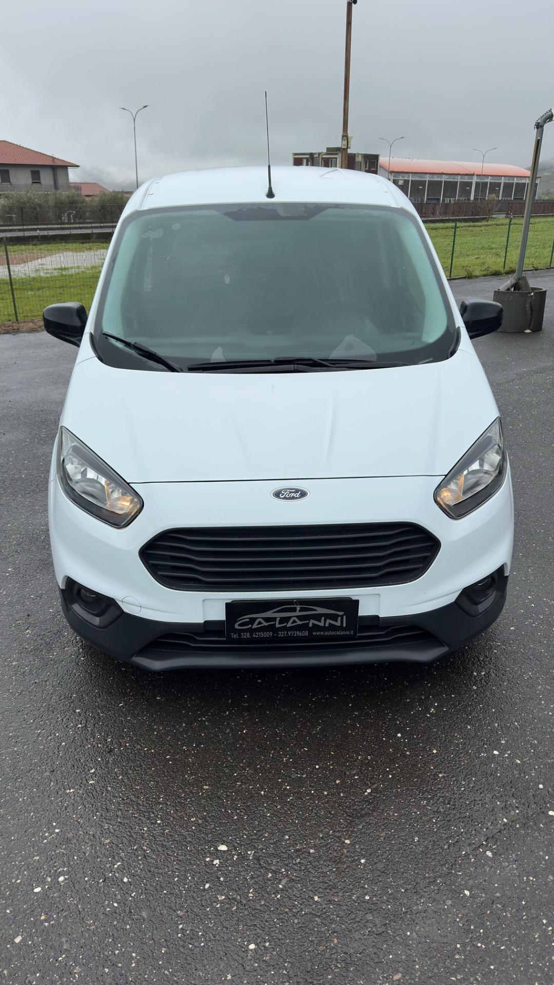 Ford Transit Courier 1.5 TDCi 75CV Van Trend