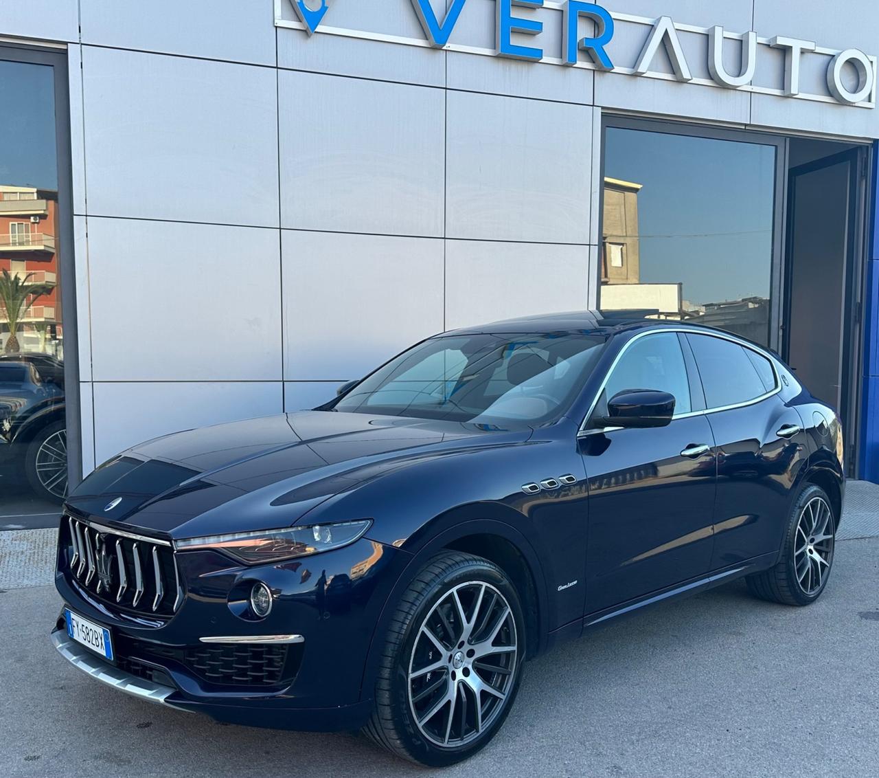 Maserati Levante 3.0 V6 Granlusso 350cv auto