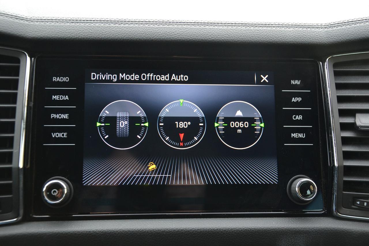 Skoda Kodiaq 2.0 TDI 150CV 4X4 AUTO. 7 POSTI+FULL LED+NAVI+RCAM