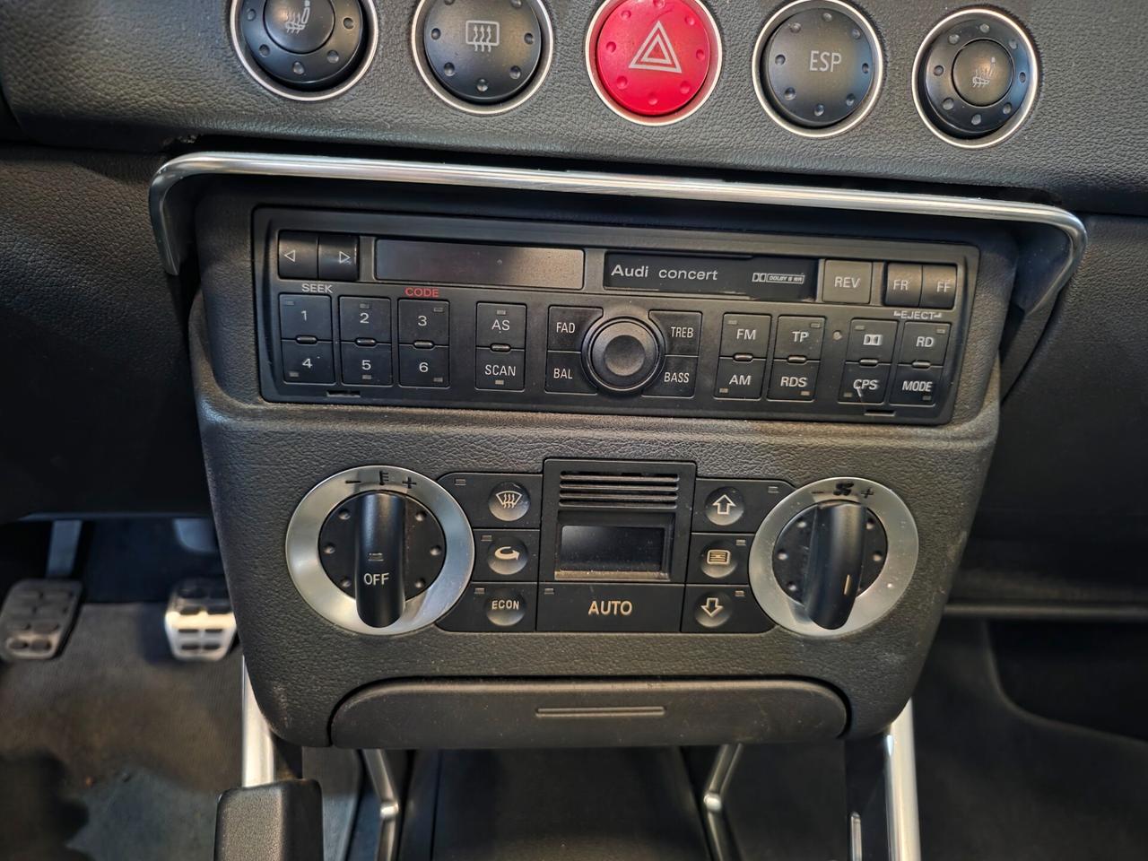 Audi TT Roadster 1.8 T 20V 179 CV cat