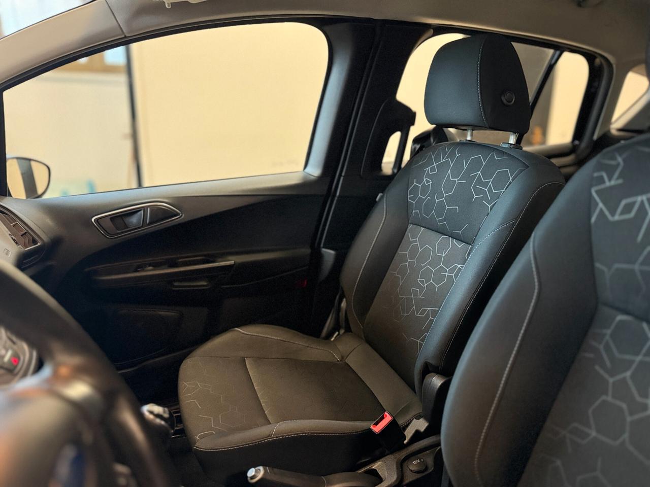 Ford B-Max 1.4 90 CV GPL Business Titanium