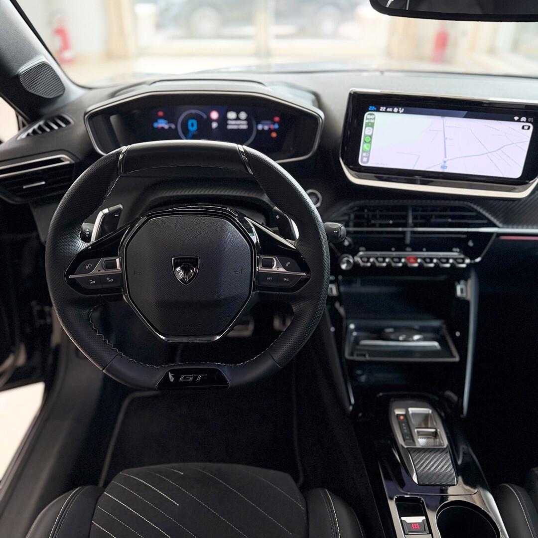 Peugeot 208 Hybrid 145 e-DCS6 GT CON SEDILI ELETTRICI