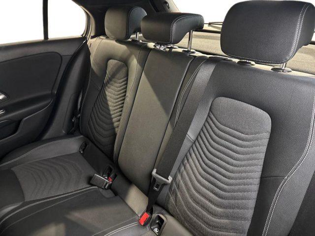 MERCEDES-BENZ A 180 Automatic Business Extra