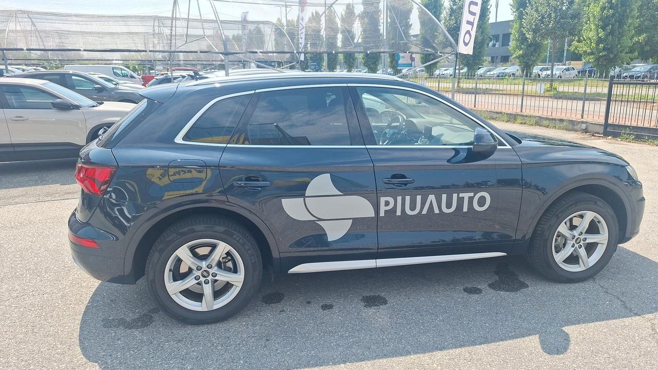 Audi Q5 45 TFSI quattro S tronic Business Sport