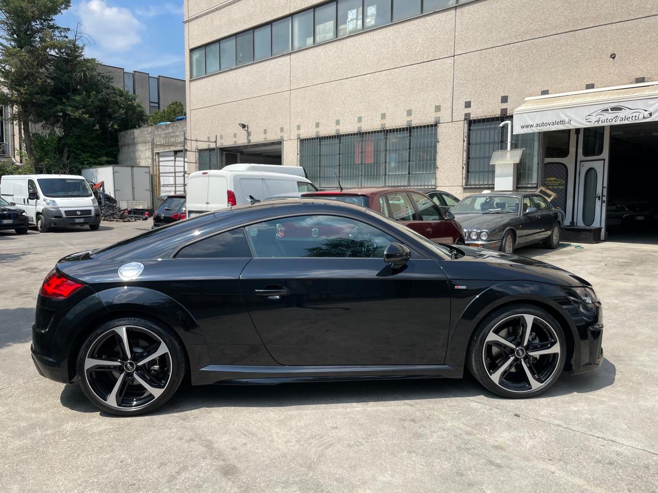 Audi TT Coupé 40 TFSI S tronic