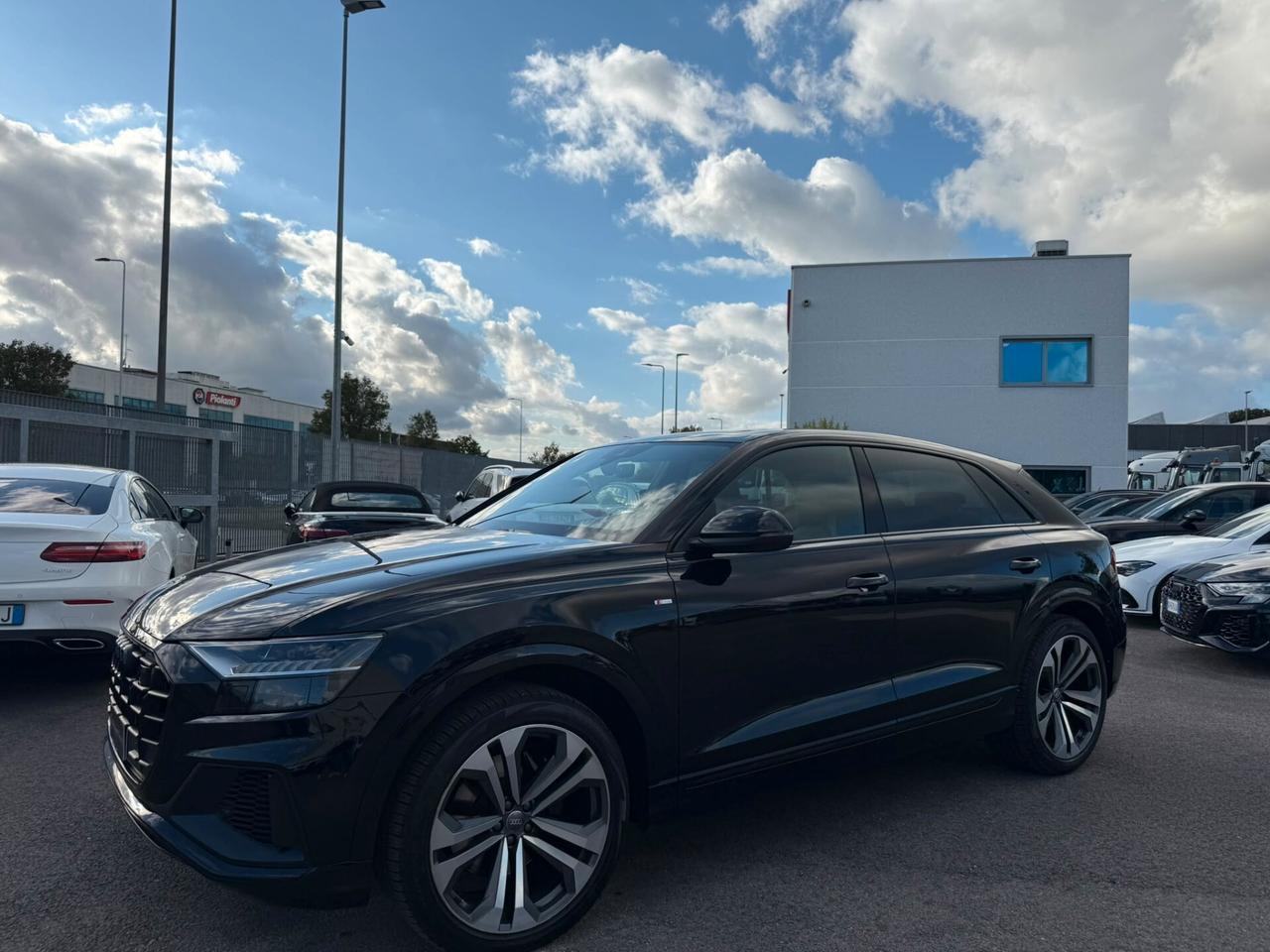 Audi Q8 50 TDI 286 CV quattro tiptronic Sport