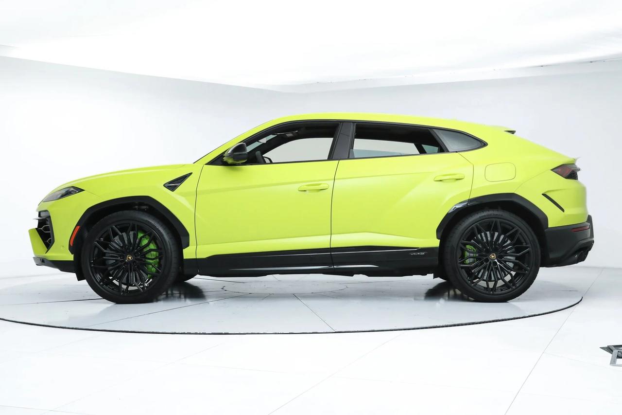 Lamborghini Urus 4.0 SE NOLEGGIO LUNGO TERMINE - LEASING FULL INCLUSIVE