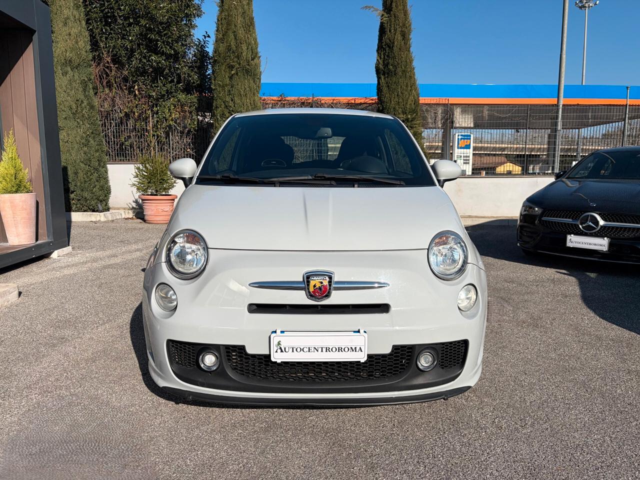 Abarth 500 1.4 Turbo T-Jet Custom