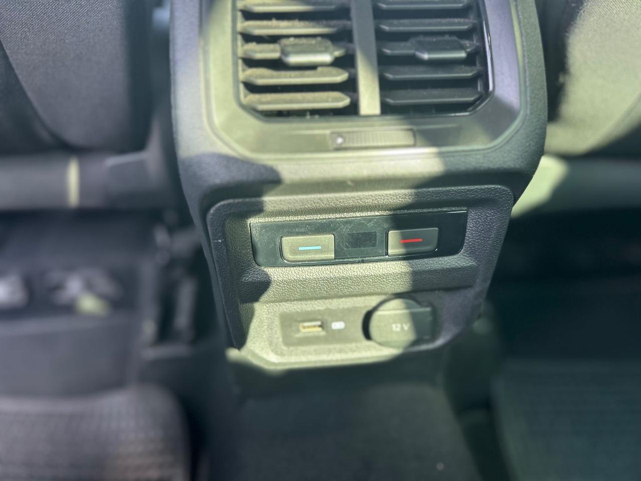 Volkswagen Tiguan Advanced 2.0 TDI #6541