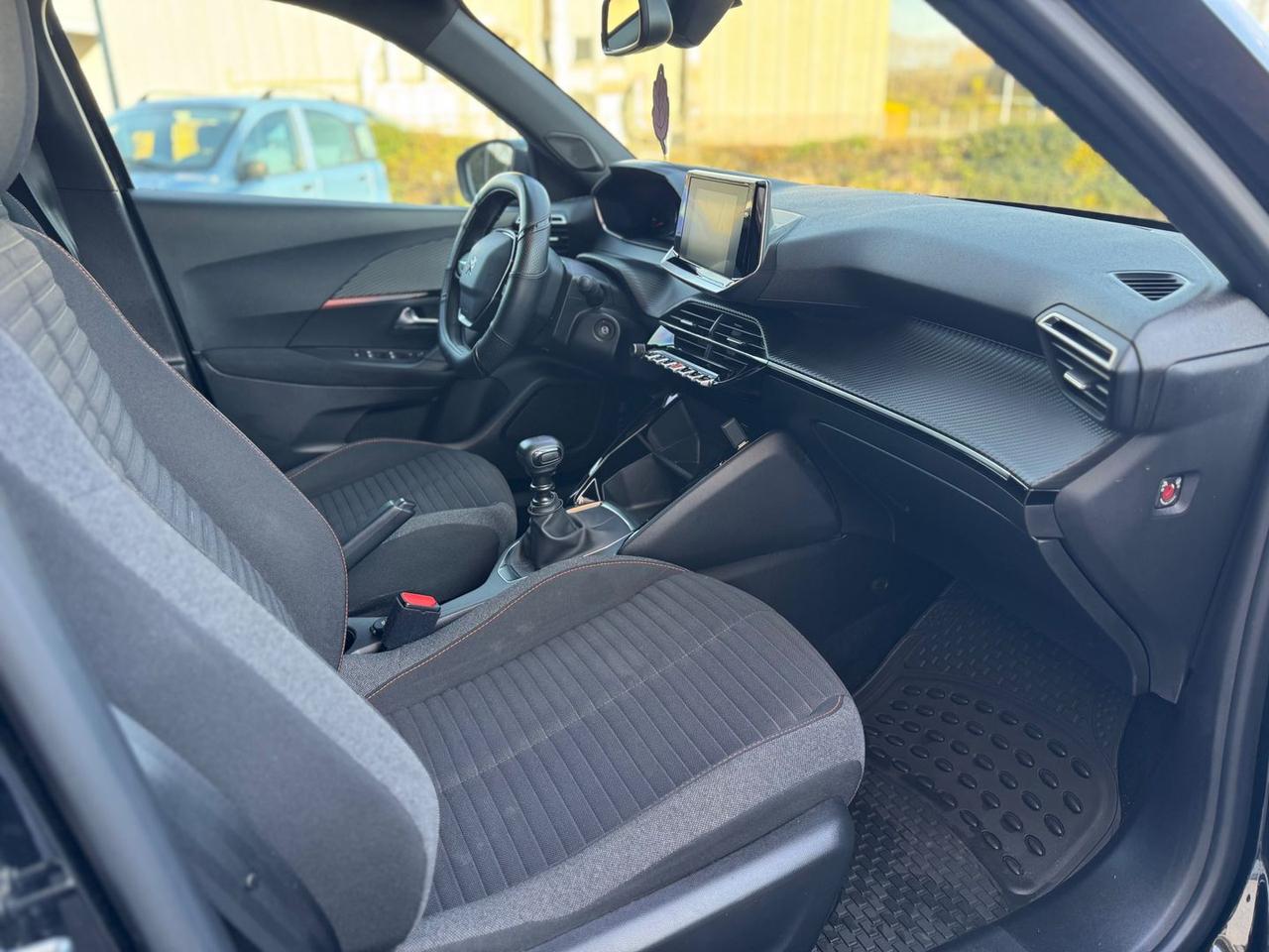 Peugeot 2008 Active Pack 1.2 PureTech 100 #8148