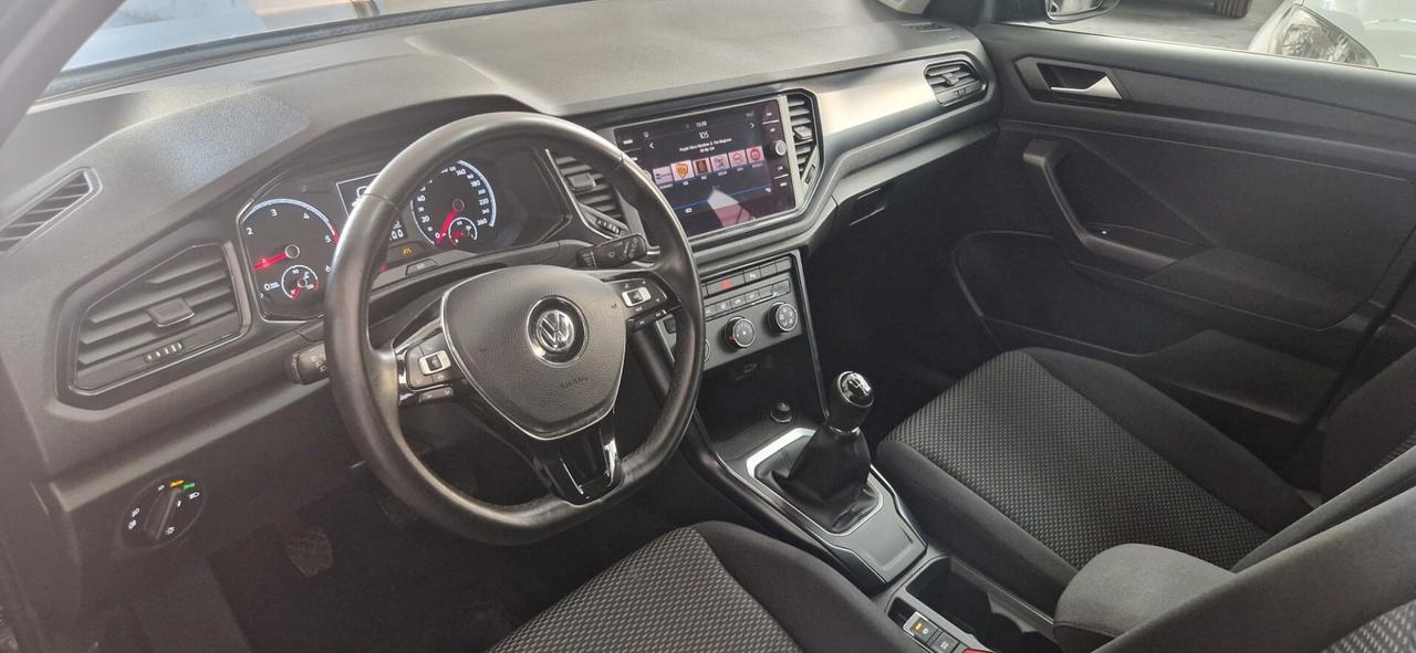 Volkswagen T-Roc 1.6 TDI SCR Business BlueMotion Technology