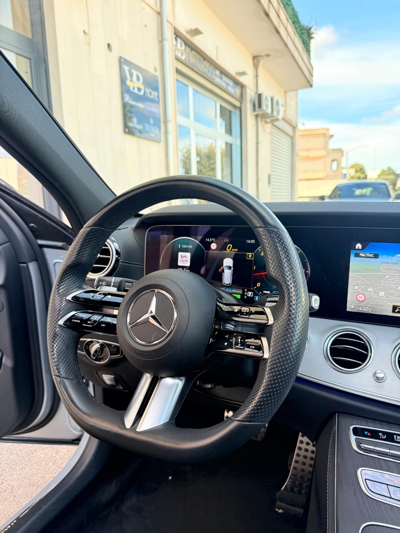 Mercedes-benz E 220 d Mild hybrid S.W. 4Matic Auto Premium Plus AMG CON TETTO APRIBILE,TELECAMERA,LUCI SOFFUSE