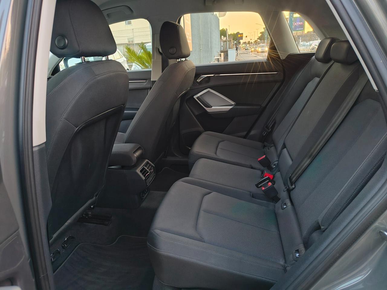 AUDI Q3 2.0 DIESEL ANNO 2021 AUTOMATICA 150 CV