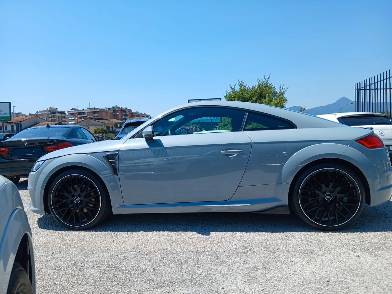 Audi TT Coupé 40 TFSI S tronic