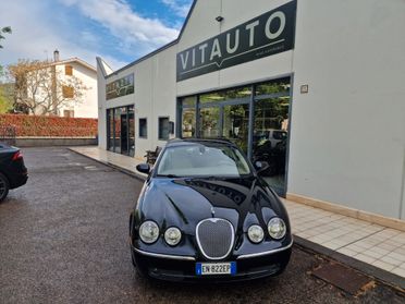 Jaguar S-Type 2.7 diesel V6 Executive