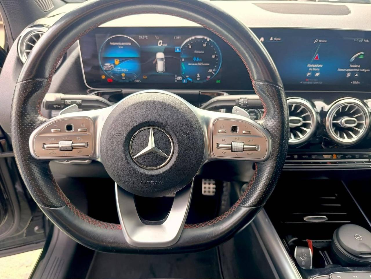 Mercedes-benz GLA 200 d Automatic 4Matic Premium AMG Line - 2020