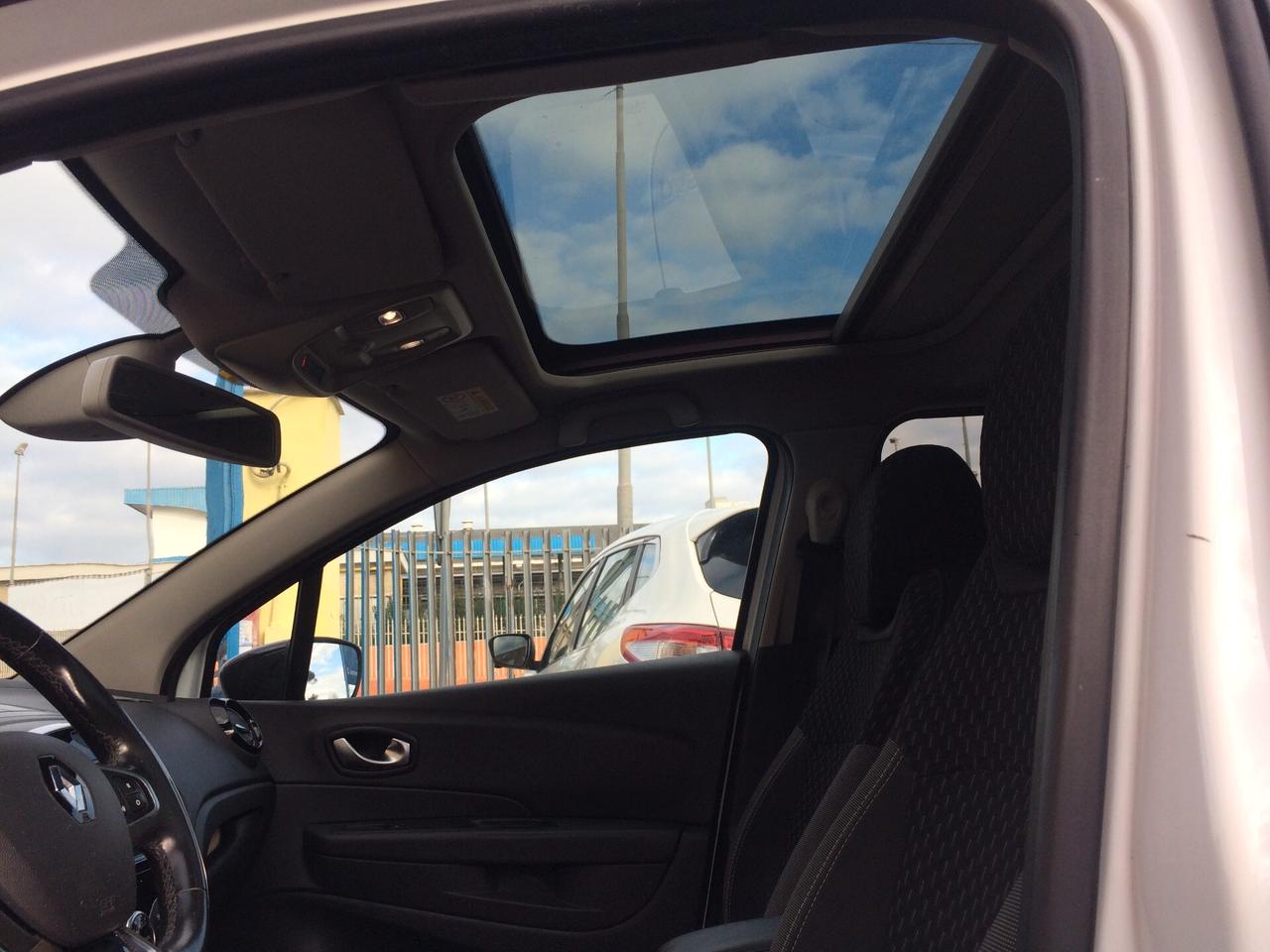 2019 Renault Captur dCi 8V 90 CV EDC TAGLIANDATA CON GARANZIA !!